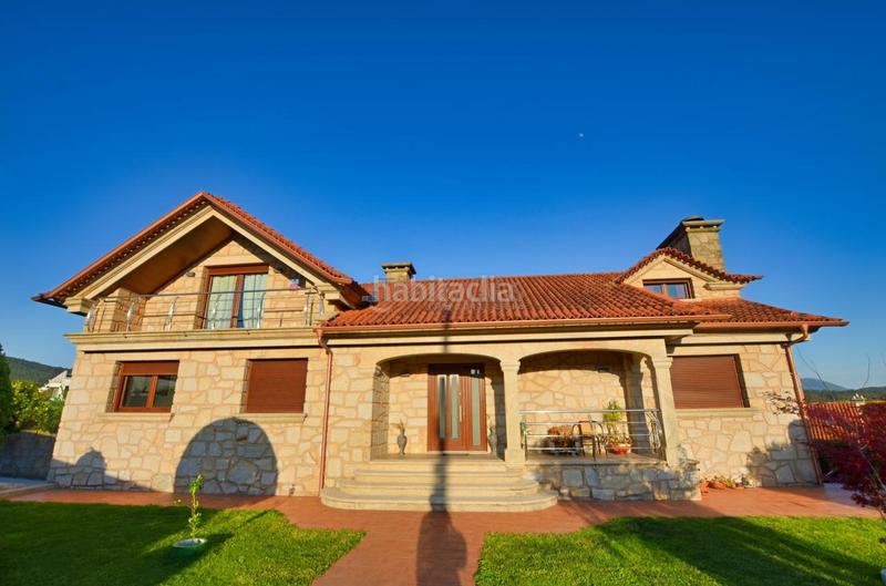 Foto 6f45b5bf-3eea-454e-801f-819e852b0450. Chalet mit heizung parking pool in Rosal (O)