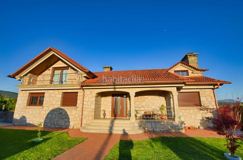 Foto 707d2c61-4d17-4123-ae91-6db9b9e6c792. Chalet mit heizung parking pool in Rosal (O)