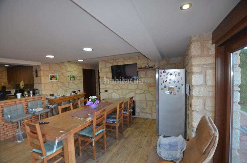 Foto ad71bf5e-f18c-4707-922f-c296a97e804e. Chalet mit heizung parking pool in Rosal (O)