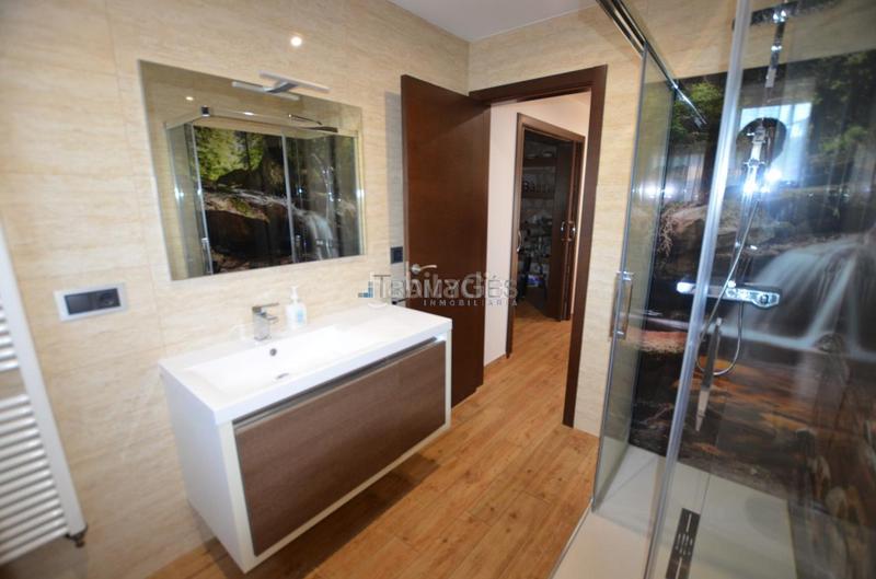 Foto c207b76e-3292-4f56-a86f-cf61e4fa6270. Chalet mit heizung parking pool in Rosal (O)