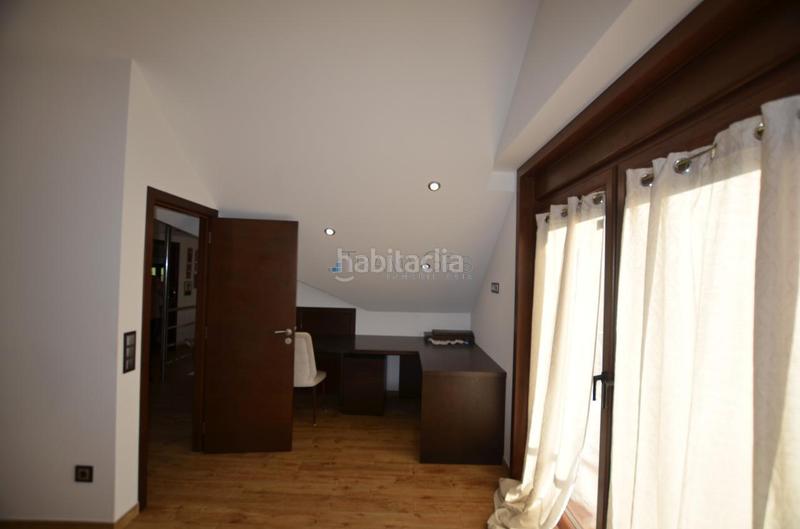 Foto ccb8c009-2b7b-449b-a1d7-464a7a286bce. Chalet mit heizung parking pool in Rosal (O)