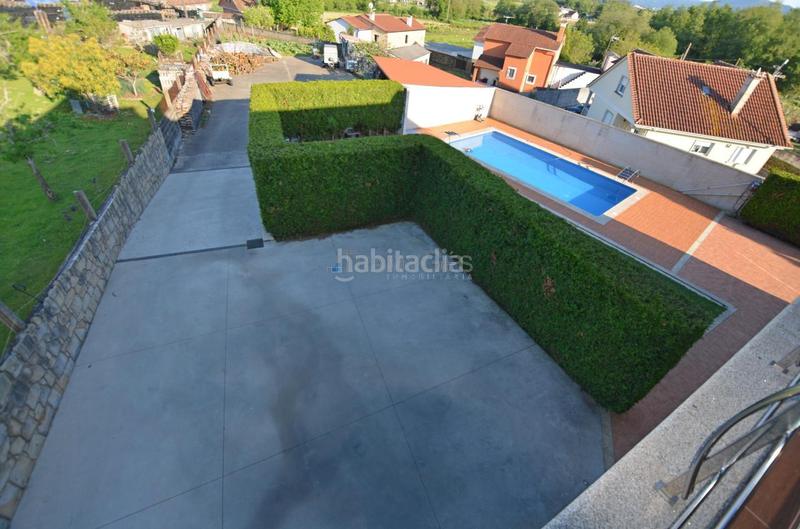 Foto e59c36f0-3afd-4708-8115-d56767693e43. Chalet mit heizung parking pool in Rosal (O)