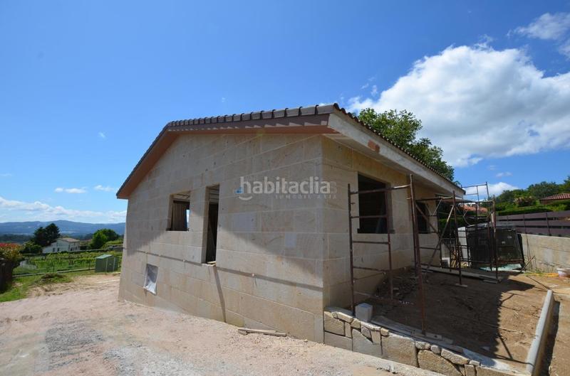 Foto cb09308b-b6e8-45a0-8c0c-11dbe041ccc2. Chalet mit heizung parking in Tomiño