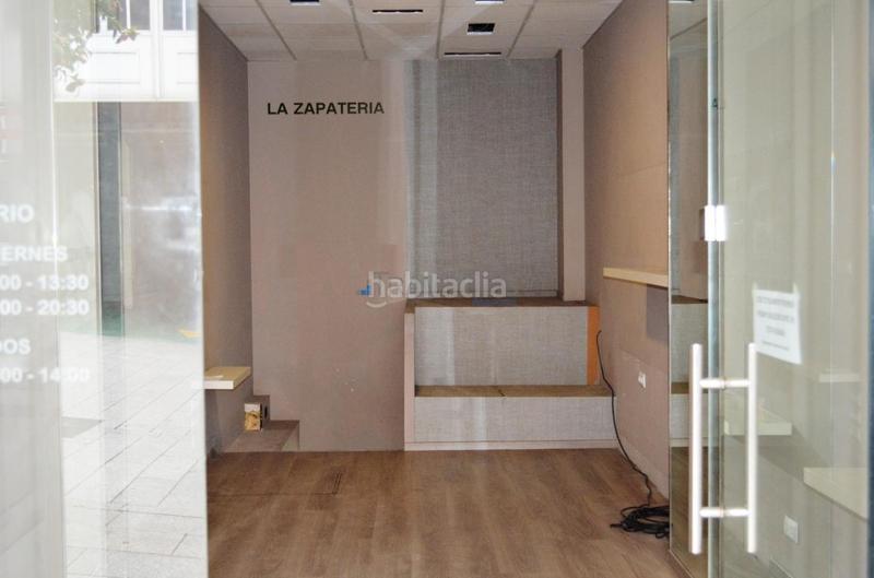 Foto 66f5253d-5b68-46cb-8e3d-061741f04521. Location local commercial dans Plaza España - Corte Inglés Vigo