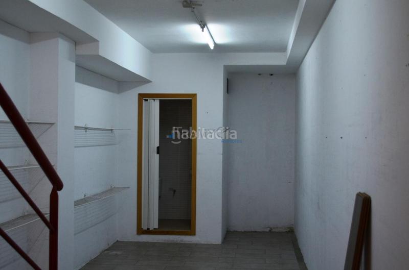 Foto c5383907-d38d-4c05-b0b6-720e223e3e1c. Location local commercial dans Plaza España - Corte Inglés Vigo