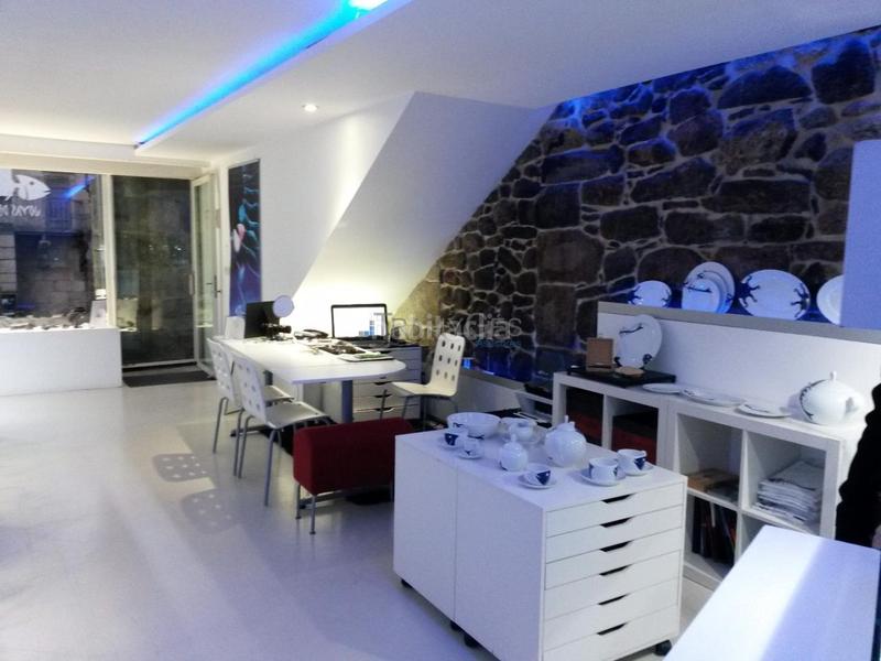 Foto 04ca4f3a-987a-44e7-b882-0c381039a14d. Rent business premise in Centro - Areal Vigo