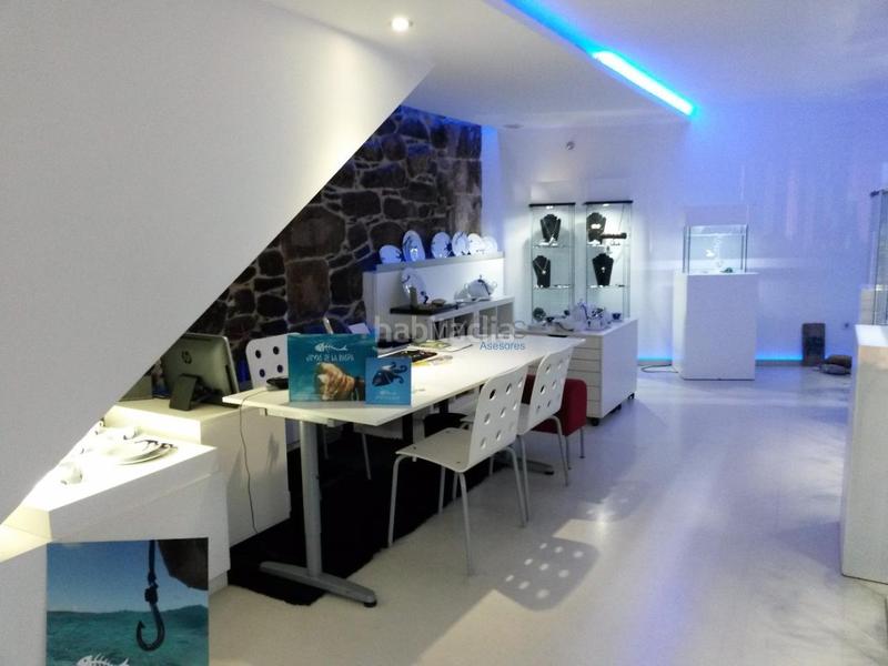 Foto 92efaae5-4388-45c8-b7ad-618e1257a7ca. Alquiler local comercial en Centro - Areal Vigo