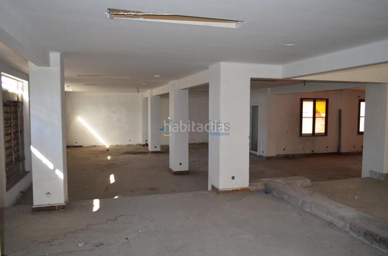 Foto be58e32c-9c4b-4315-a7b3-65816a4ce3dc. Locale commerciale in O Castro Vigo