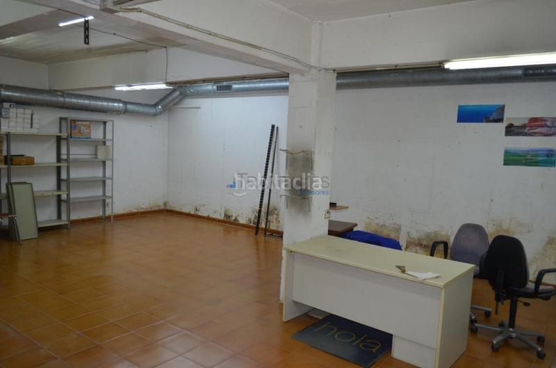 Foto d8f59ceb-13c3-4800-9fb4-bd71e9fffda5. Local comercial en Centro - Areal Vigo