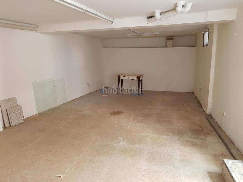 Foto 3b86128c-43ed-4452-9974-817eb7ae5c94. Lloguer local comercial a Teis Vigo