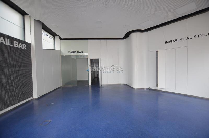 Foto 3e79d98e-7757-480c-9661-1942aa664aba. Rent business premise in Plaza España - Corte Inglés Vigo