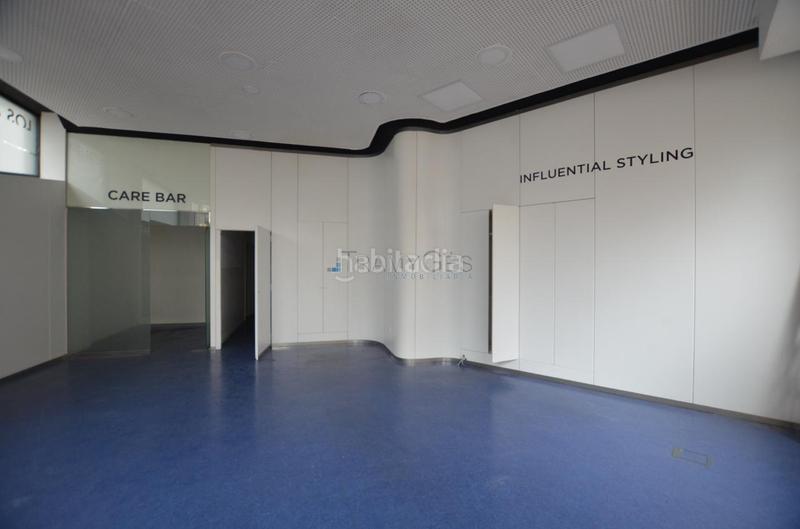 Foto 4ba224fb-7acf-49bf-989e-e1c7de9e9249. Rent business premise in Plaza España - Corte Inglés Vigo