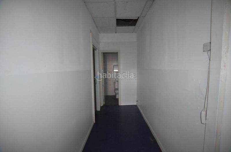 Foto 4e8f2f1f-44e1-4cd1-a88c-8662838cdae5. Rent business premise in Plaza España - Corte Inglés Vigo