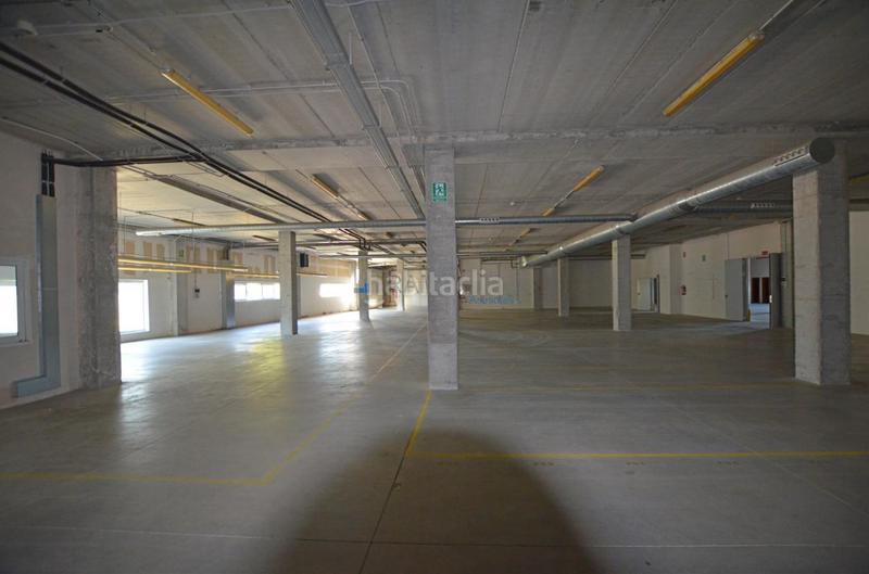 Foto 3d12de65-aad6-4425-9e71-aef9a170c6d8. Nave industrial en Valadares - Beade Vigo