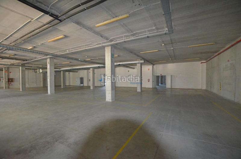 Foto 7be22fa5-3f2d-46b9-9ac1-d945d5a277d9. Nave industrial en Valadares - Beade Vigo