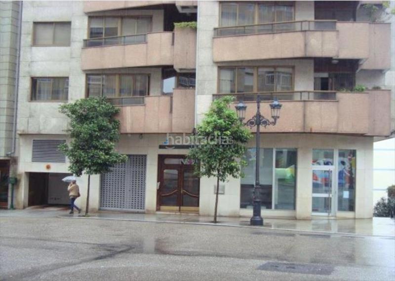 Foto 92e64249-ff0c-40ff-b2f9-f24369914144. Local comercial en Berbés - Peritos Vigo