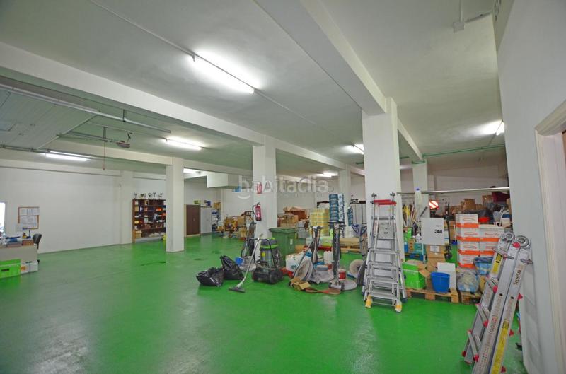 Foto 93820484-be67-4c39-be1f-9c92c52a2256. Business premise in Berbés - Peritos Vigo