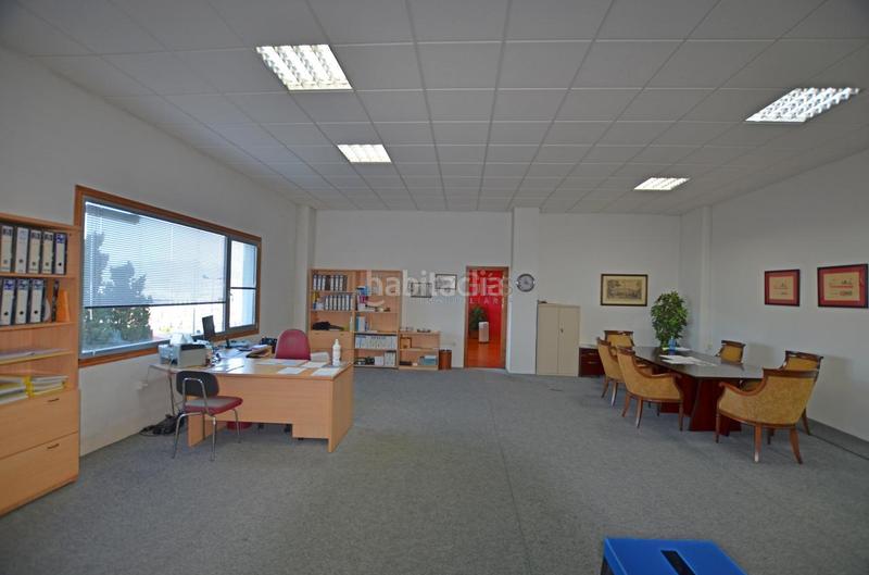 Foto ab1ab86e-45be-49ac-958d-2334b6f3f8d2. Business premise in Berbés - Peritos Vigo