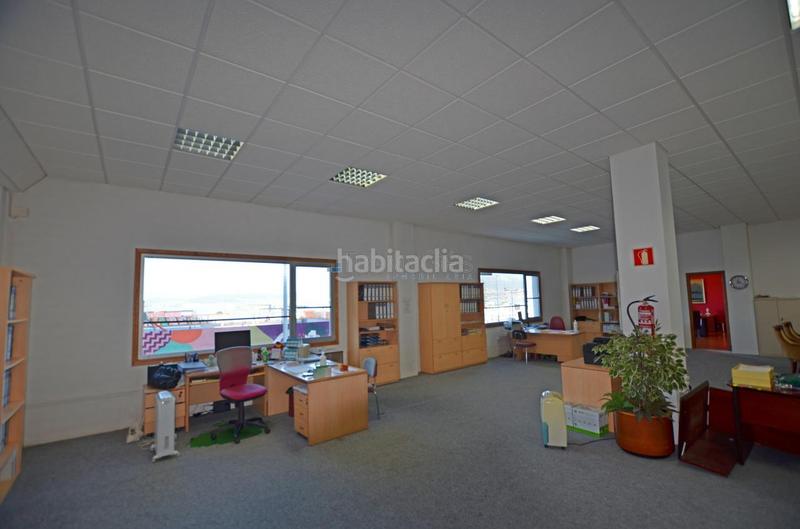 Foto 8708763e-76c1-4041-8ba8-b7163be3a168. Geschäftsraum in Berbés - Peritos Vigo