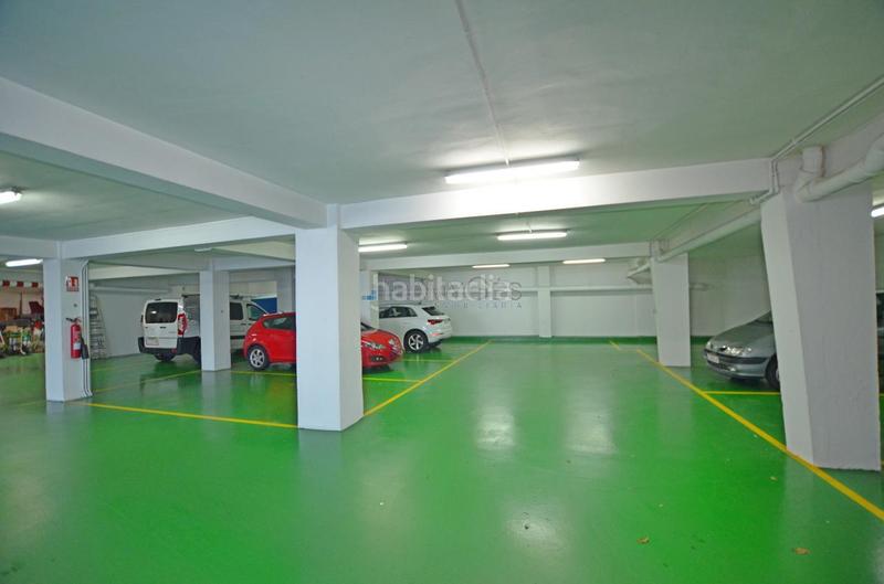 Foto f00c2441-7eca-4e03-9840-c4b68e15cc7c. Geschäftsraum in Berbés - Peritos Vigo