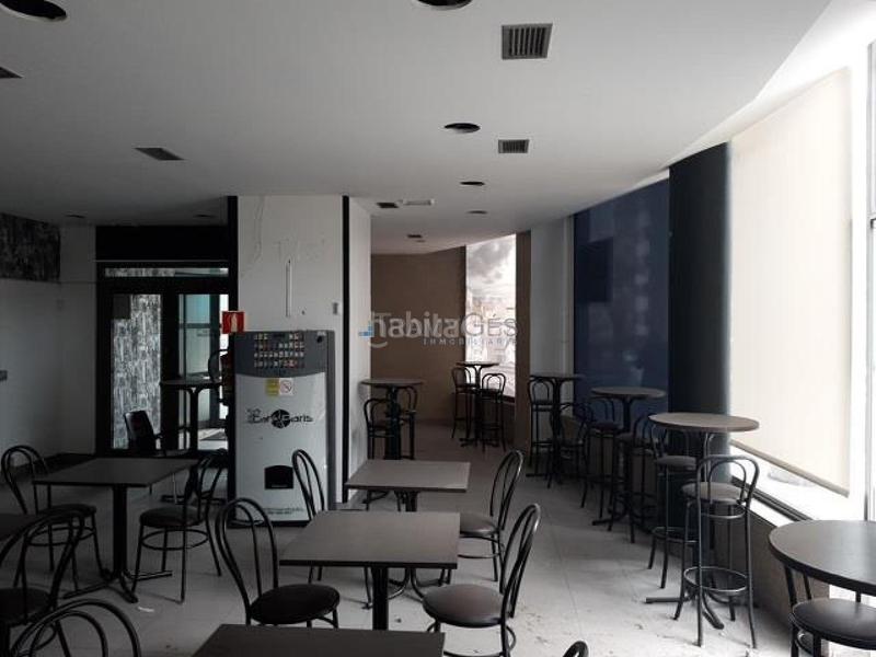 Foto 54a2e5bd-f7f4-4b1b-a11b-7aa458651fd0. Local comercial en Casablanca - Calvario Vigo