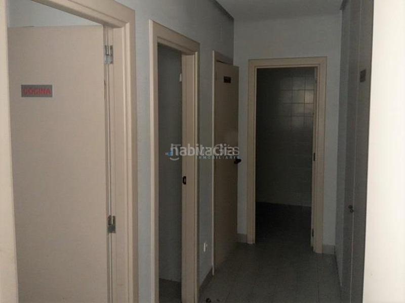 Foto 6bc6a62d-b86d-4f66-ab0b-9187c708bee2. Local comercial en Casablanca - Calvario Vigo