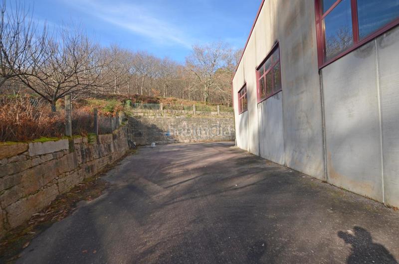 Foto 205fe7b7-be5f-4d4a-9e60-6bb5aec12a61. Lloguer nau industrial a Mos