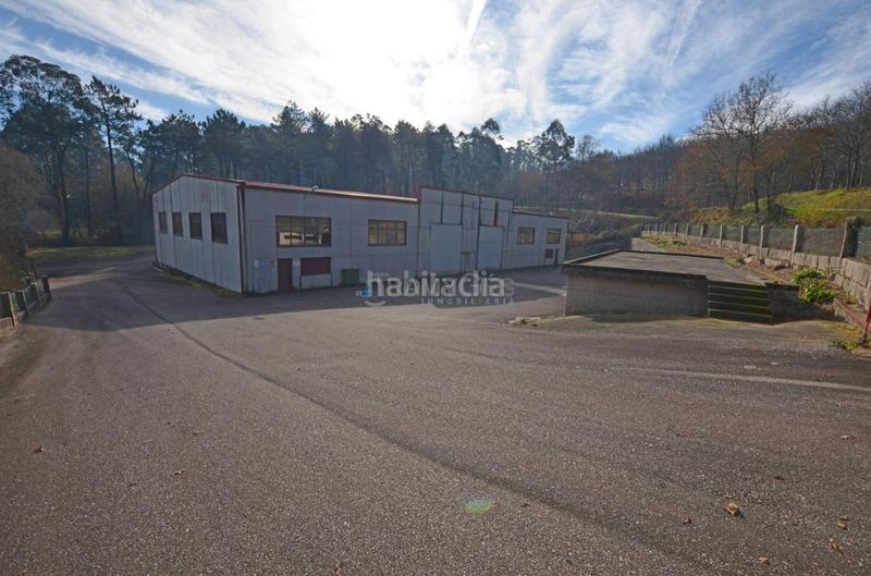 Foto b722abb5-904e-425a-92fe-4c529daf8651. Lloguer nau industrial a Mos