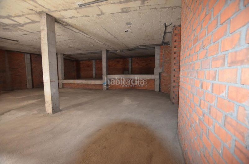 Foto 60770b0d-5a78-422c-bce6-6b2470ae8054. Local comercial a Tomiño