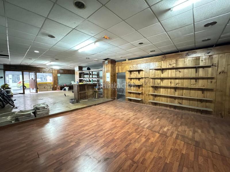 Foto 2b85a591-a5ad-462e-870a-01c277ad7713. Local comercial en As Travesas - Balaidos Vigo