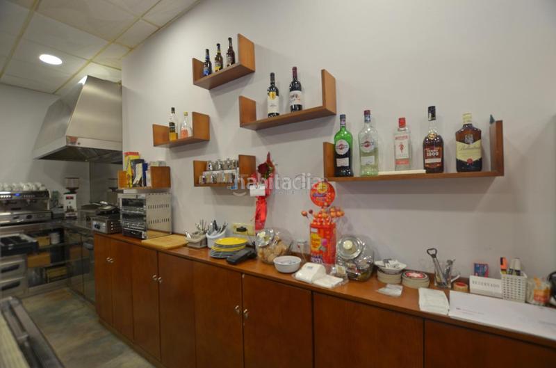 Foto 3cbe9c32-d5a9-4017-aaa5-875c9635ce42. Local comercial en Tui