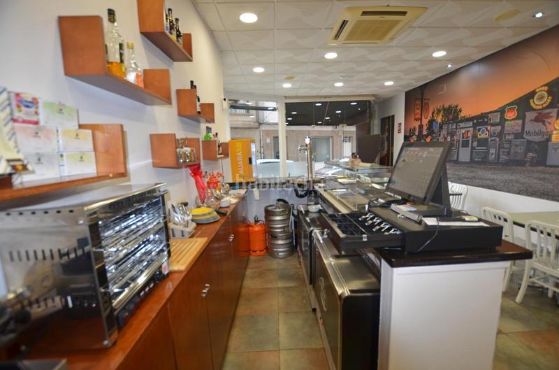Foto b4001444-6c16-4ca0-9556-698e7d0532dc. Local comercial en Tui
