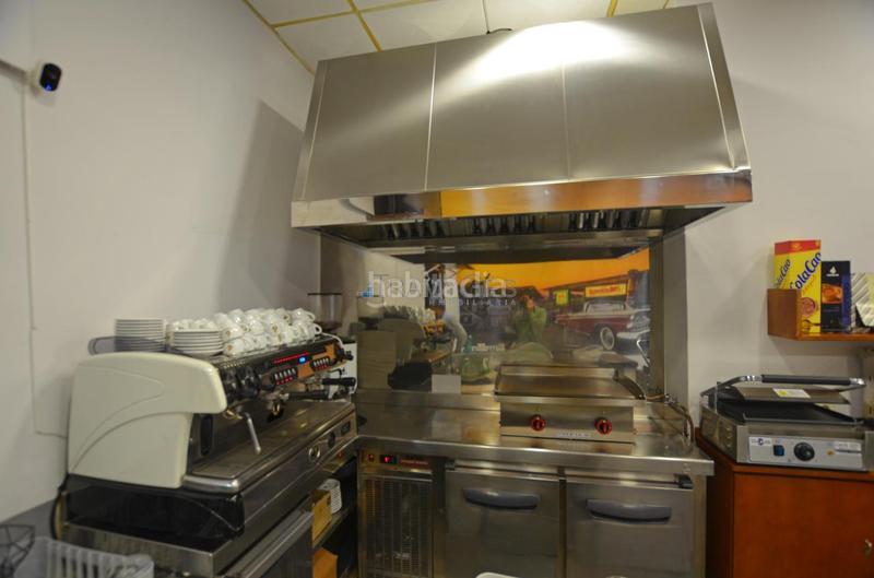 Foto b73c5e6b-b61e-48e3-89c4-d8b55279c758. Local comercial en Tui