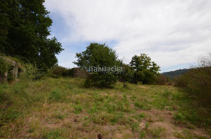 Foto 5987f5c9-b062-4785-8824-2129291f73d3. Terreno residencial en Arbo