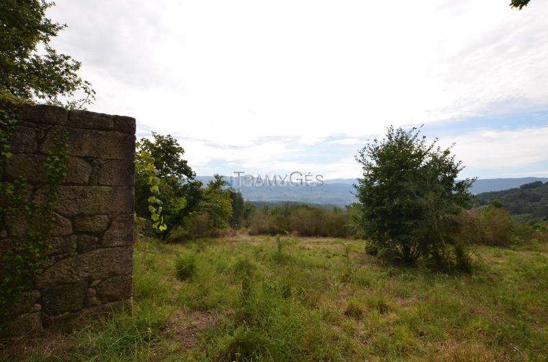 Foto 5ddff32b-b3ba-412c-9136-c2eb111f3539. Terreno residencial en Arbo