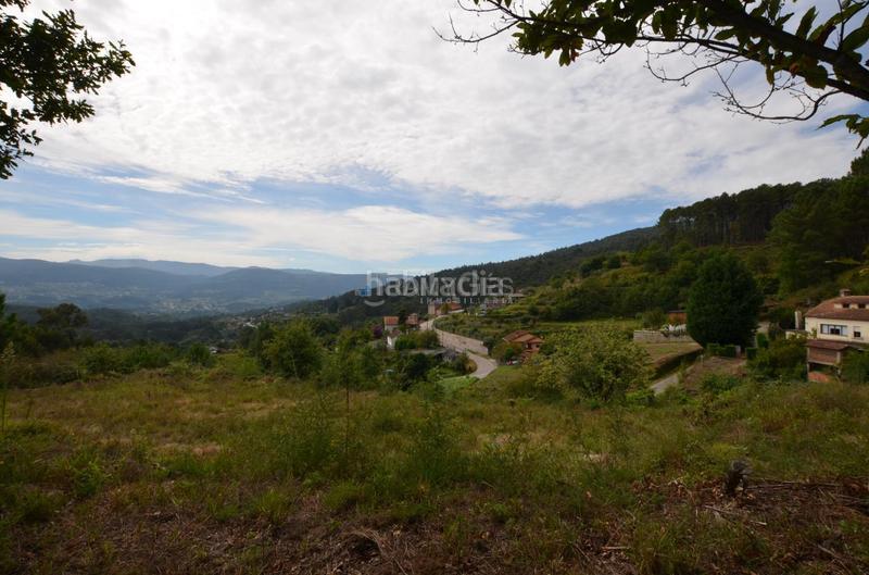 Foto 9751bc34-32e4-4d3a-a2cd-d6a78571da93. Terreno residencial en Arbo