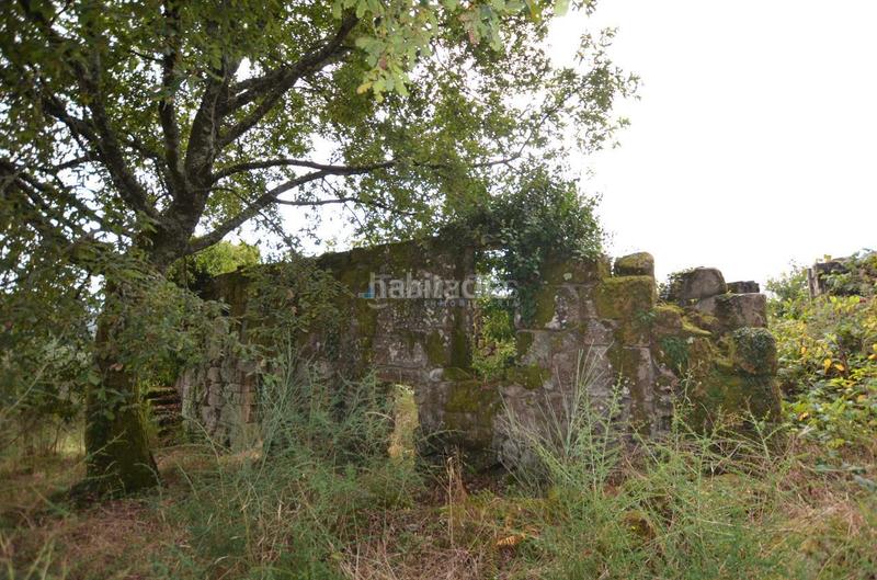 Foto c209b0db-140e-48b1-8956-1f93d2998399. Terreno residencial en Arbo