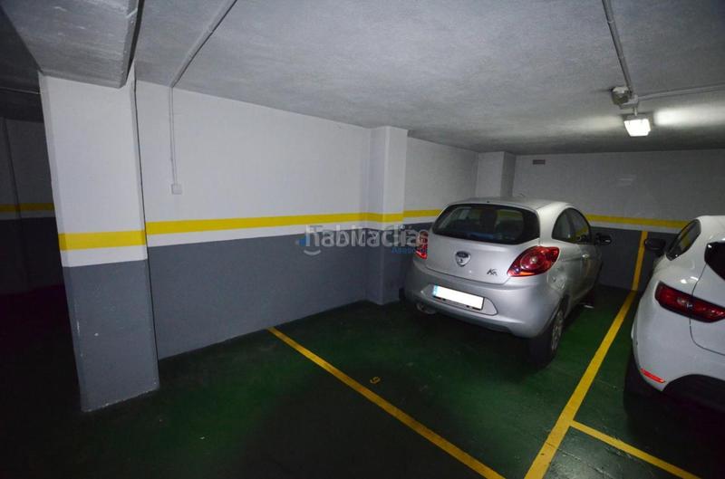 Foto e0a7bcb7-77e0-45c8-b735-5f81b0c2d4a5. Parking coche en Centro - Areal Vigo