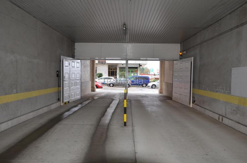Foto 54f48c47-8e02-4832-a63c-d168a227fb2f. Parking coche en O Castro Vigo