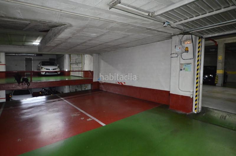 Foto 86102fff-8c79-4e36-880a-e8252cfd64b0. Parking coche en O Castro Vigo