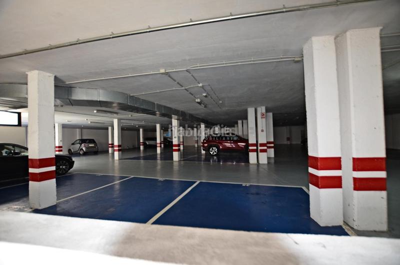 Foto 69c2fa90-0f54-4ff3-bcc2-8762042e360f. Parking coche en Guarda (A)