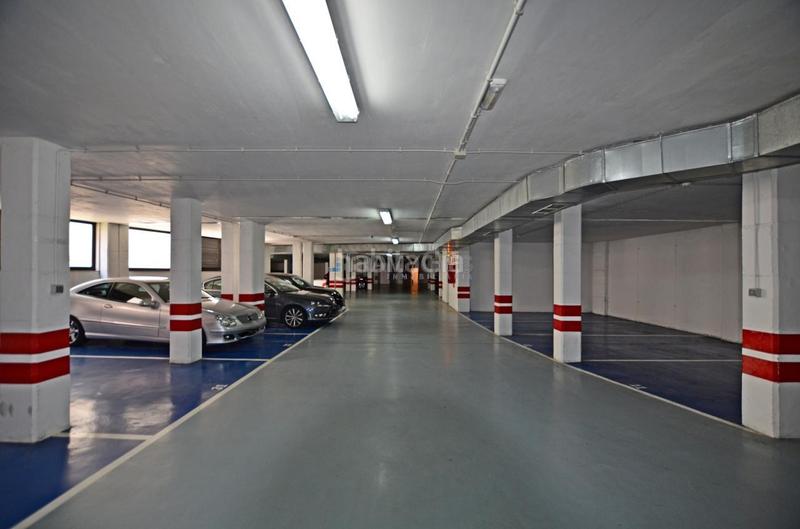 Foto 6c88e5b2-0043-4cc0-aaf6-f357649c15fe. Parking coche en Guarda (A)