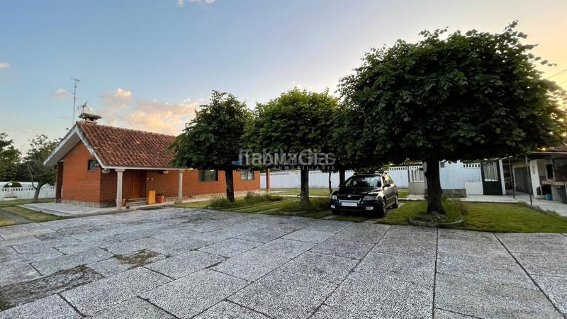 Foto 0a67429d-f982-4d6f-bdac-59048ddf0b21. Chalet avec chauffage parking piscine dans Tomiño