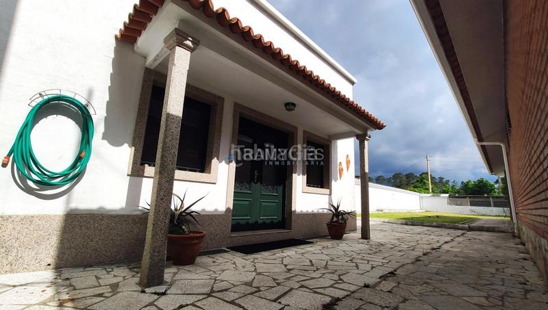 Foto 7b8c14b4-3624-43cc-bf0c-de681b5cc7d6. Chalet avec chauffage parking piscine dans Tomiño