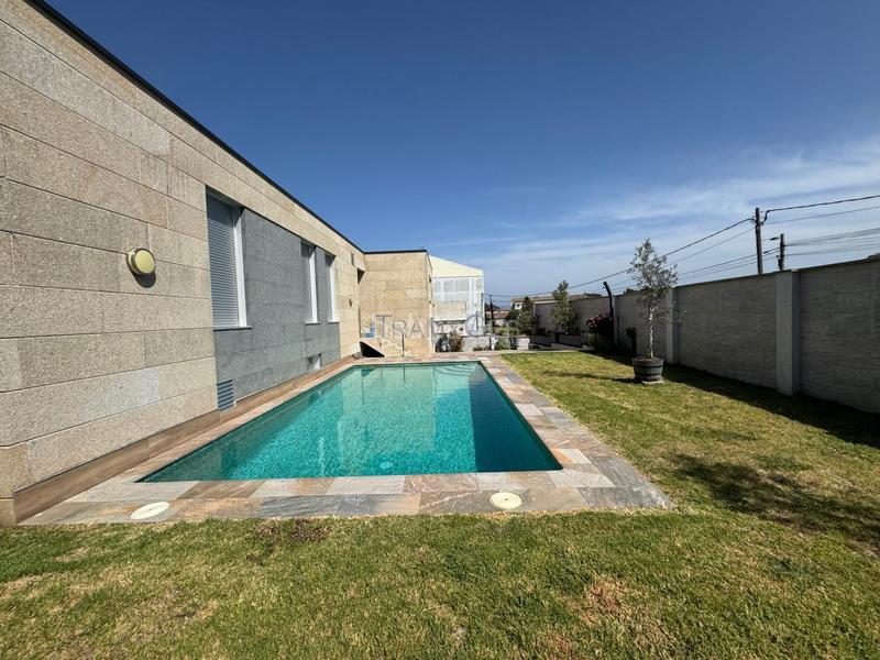 Foto 497c7837-499d-410d-97a8-114e492fe92c. Chalet avec chauffage parking dans Darbo Cangas