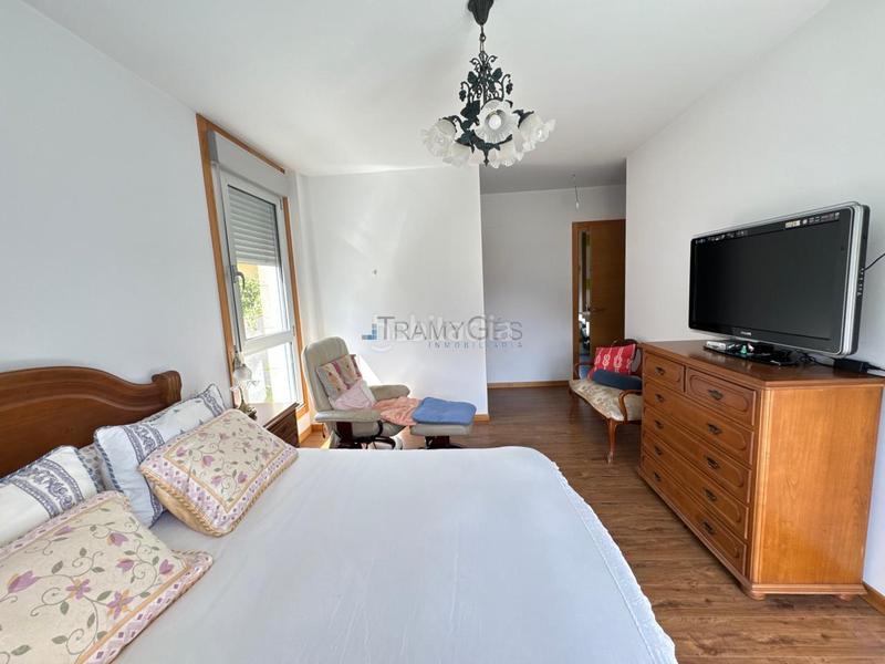 Foto 8497ac7c-932d-489c-8383-ccdc01de3e48. Chalet avec chauffage parking dans Darbo Cangas