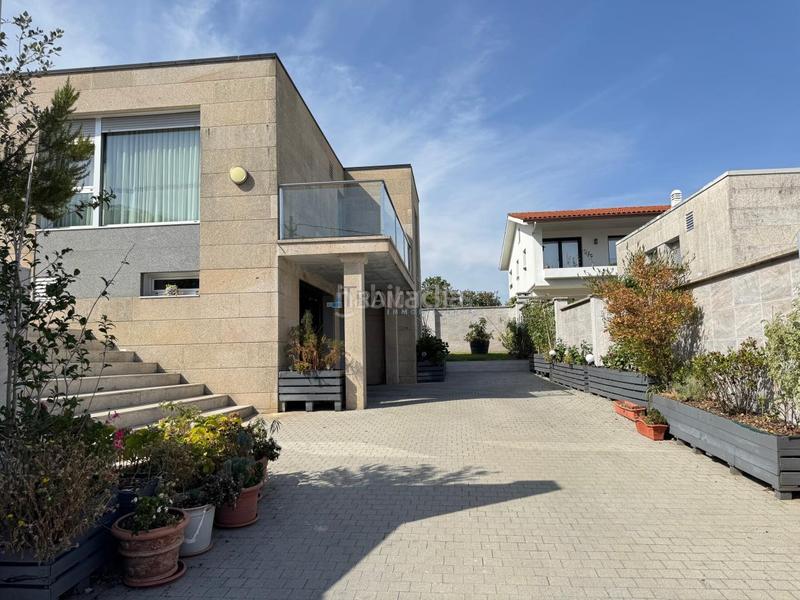 Foto bc36c231-8a31-4b7f-8e11-be25c9d75f54. Chalet avec chauffage parking dans Darbo Cangas