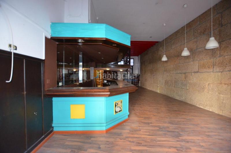 Foto 8274b86c-dbe4-41d1-9d73-8233efb012aa. Rent business premise in Centro - Areal Vigo