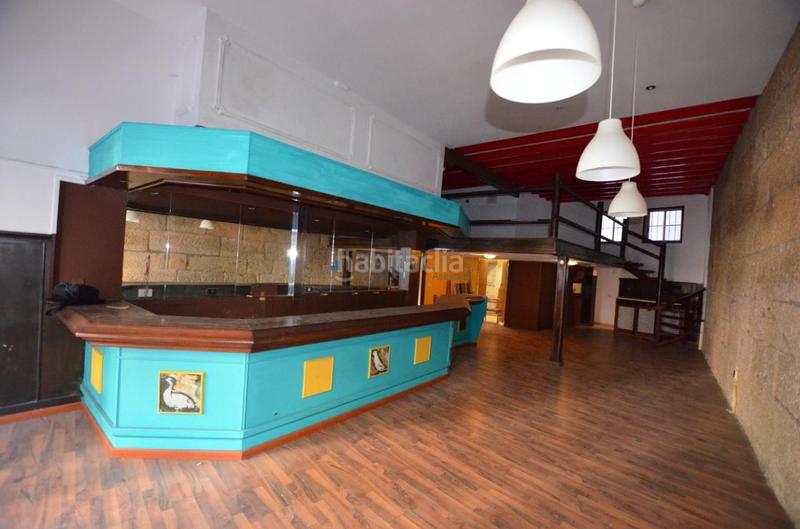 Foto de7c480f-30c1-4b2f-8be6-f90dc849f56f. Location local commercial dans Centro - Areal Vigo