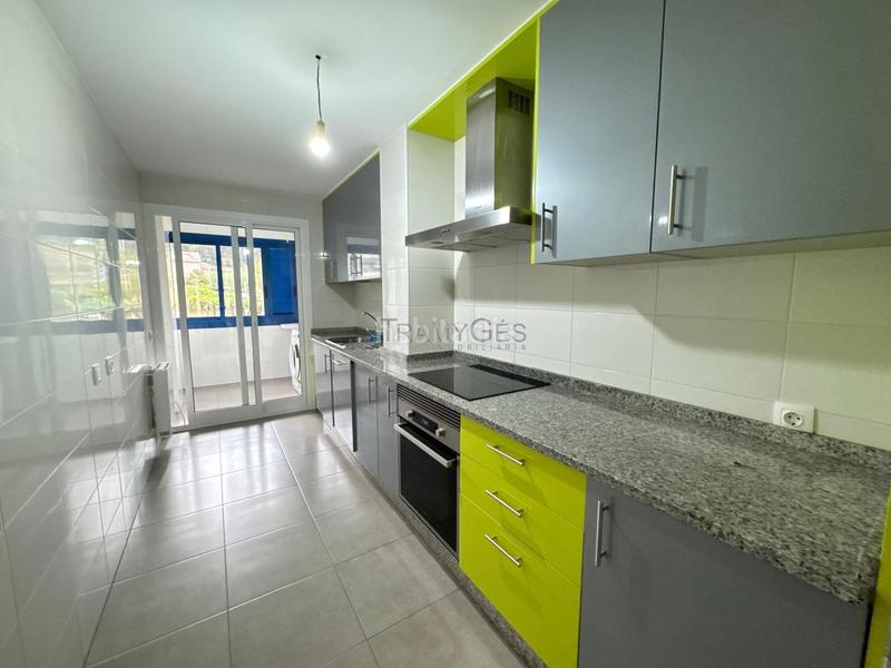 Foto 8efd7d51-e3ae-4734-b5b8-5bdee51291a4. Piso en Soutomaior